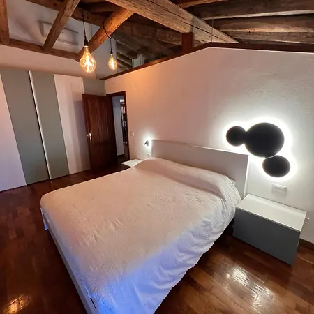 Renee Lägenhet Trento