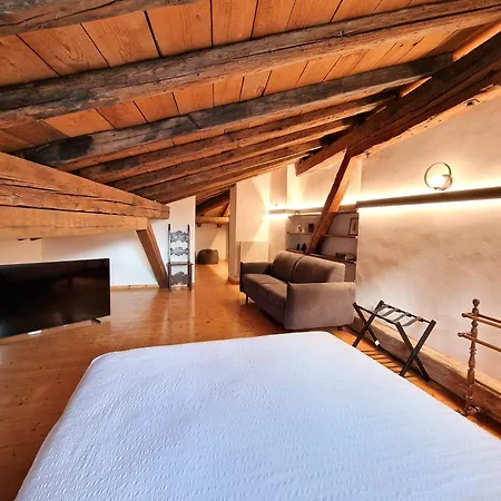 Renee Lägenhet Trento